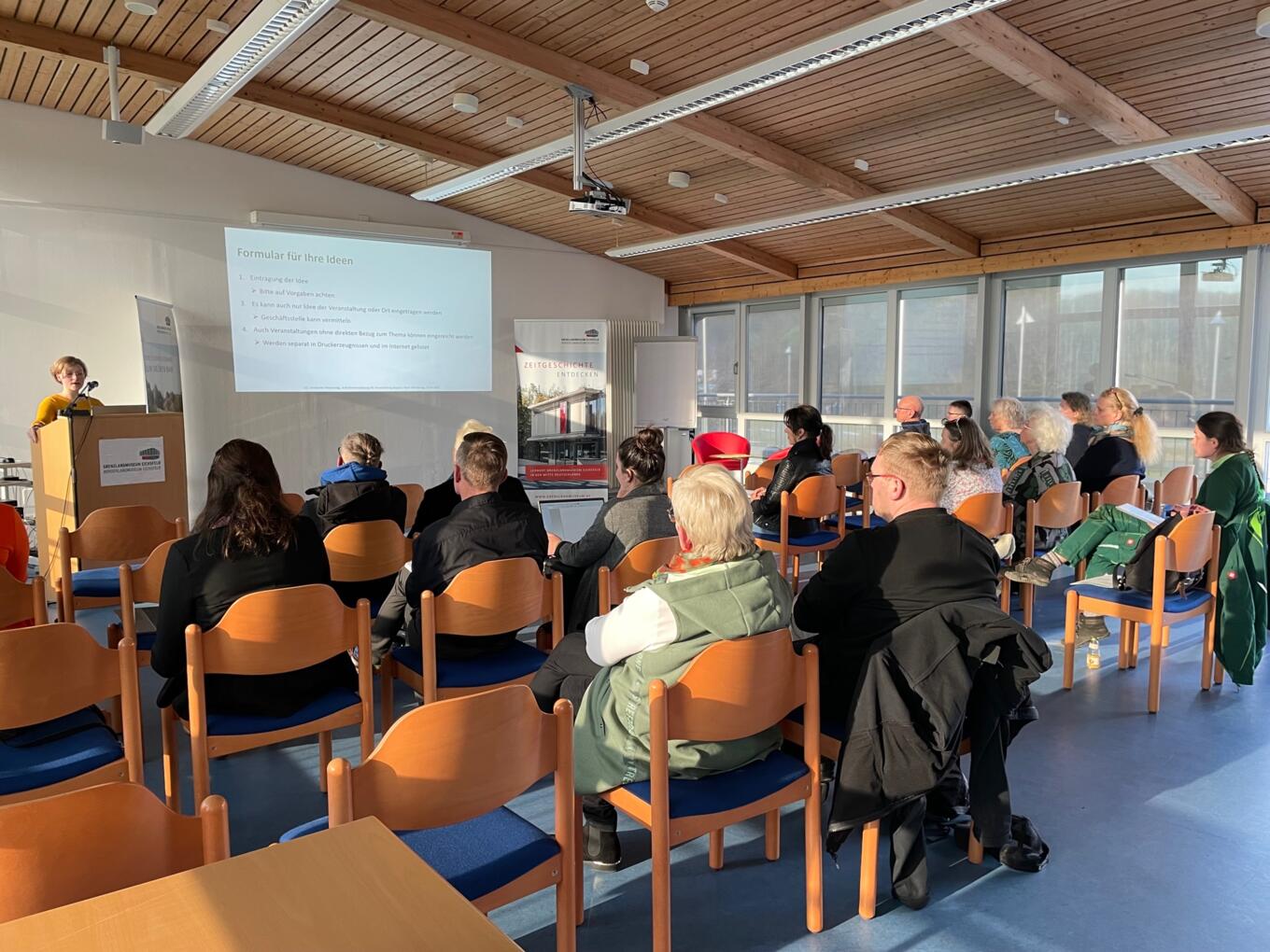 Teilnehmer bei Infoveranstaltung im Grenzlandmuseum Teistungen ©Jeannette Löser, Projektteam Deutscher Wandertag 2024